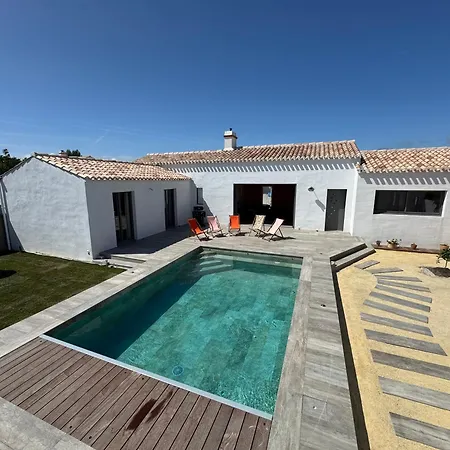 La - Neuve, Piscine Chauffée, Wifi, Tv Villa