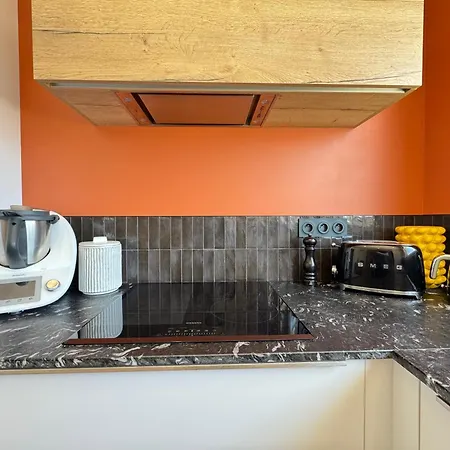 La - Neuve, Piscine Chauffée, Wifi, Tv Villa *