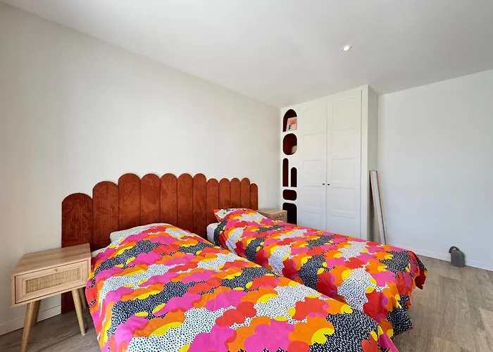 La - Neuve, Piscine Chauffee, Wifi, Tv Villa